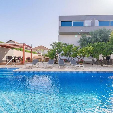 Apartments Villa Odesa With Shared Pool Zadar Extérieur photo